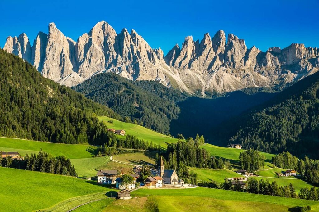 Where to Stay in The Dolomites 2 BEST Areas for Summer Visit (Hiking + Sightseeing)