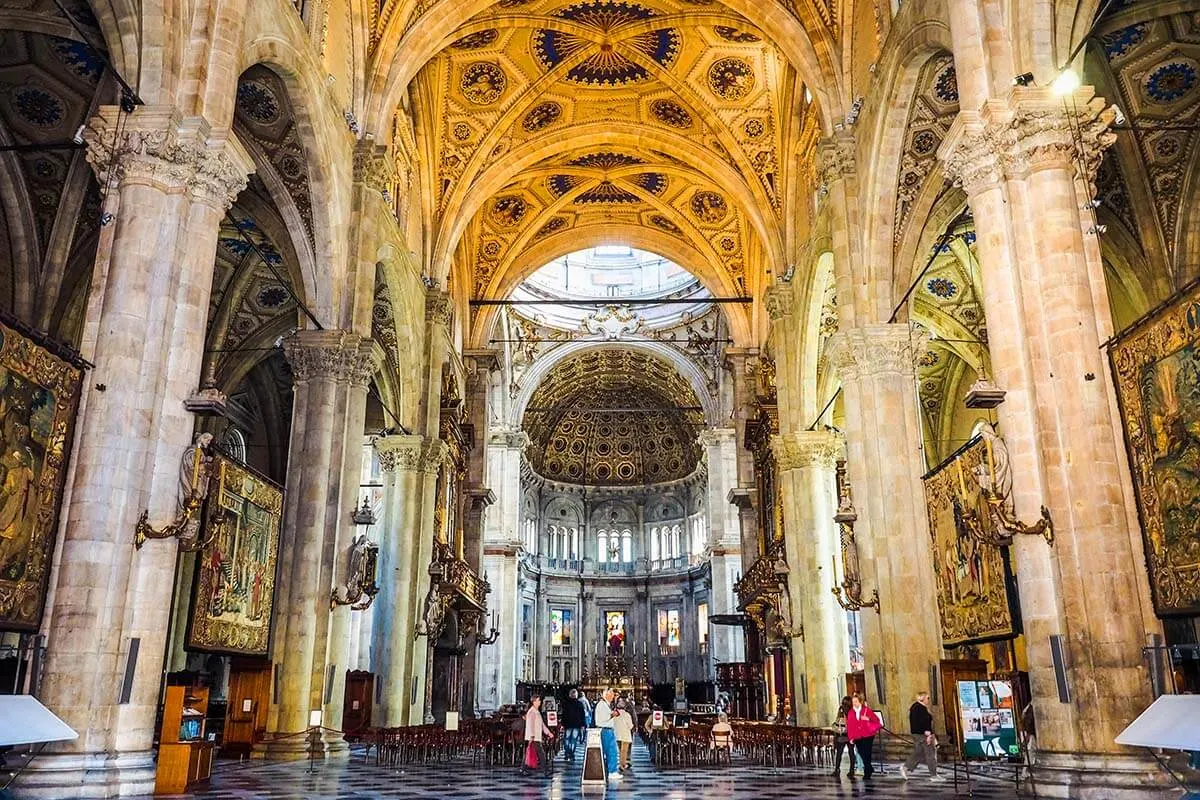 Interior of Como Cathedral, one of the top places to see in Como Italy
