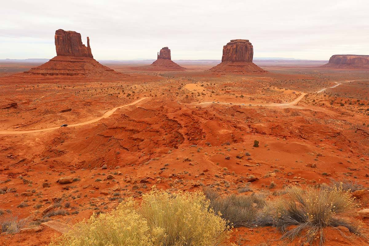 Monument Valley Scenic Drive: Best Stops & Info (+Map & Tips for Your Visit)