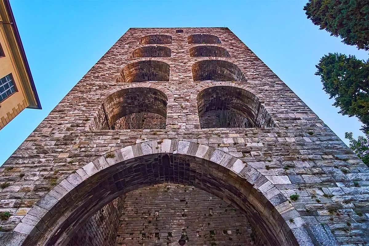 Porta Torre, Como, Italy