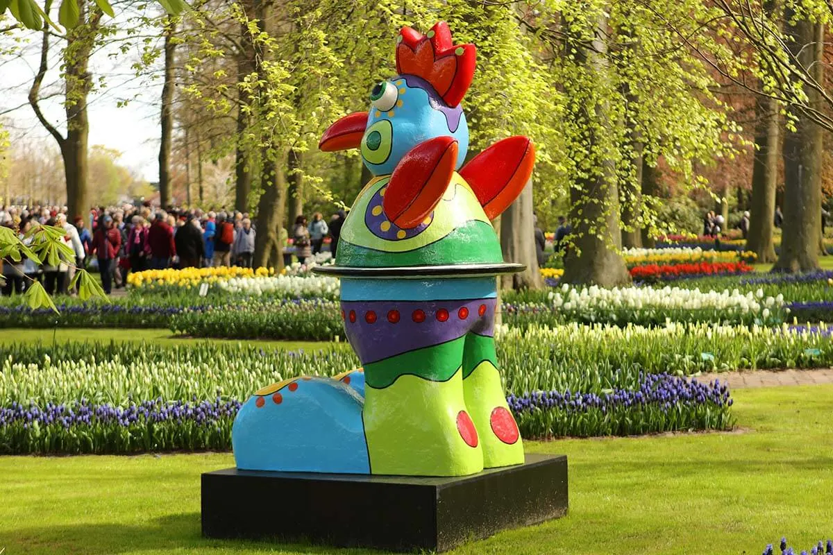Colorful sculpture in Keukenhof flower park in the Netherlands