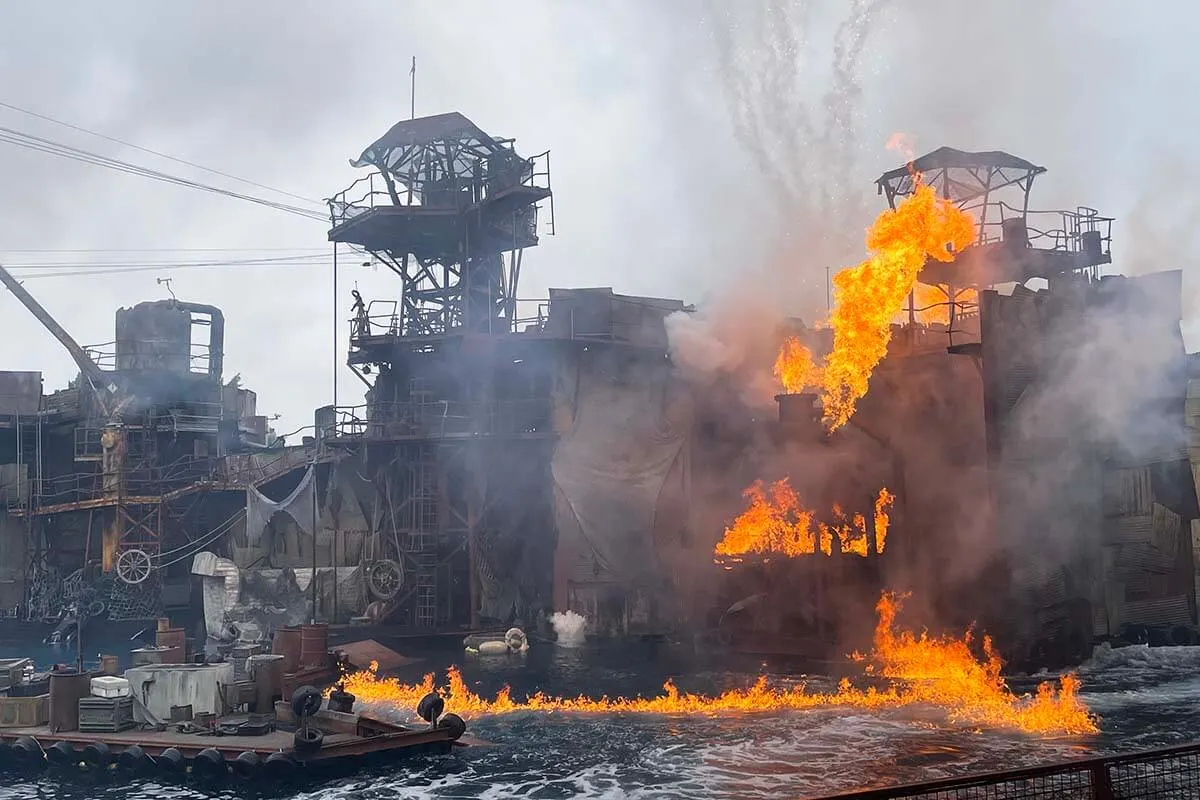 WaterWorld show at Universal Studios Hollywood Los Angeles