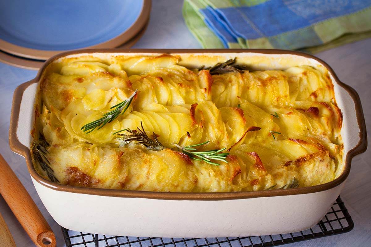 French dishes - Gratin Dauphinois potatoes