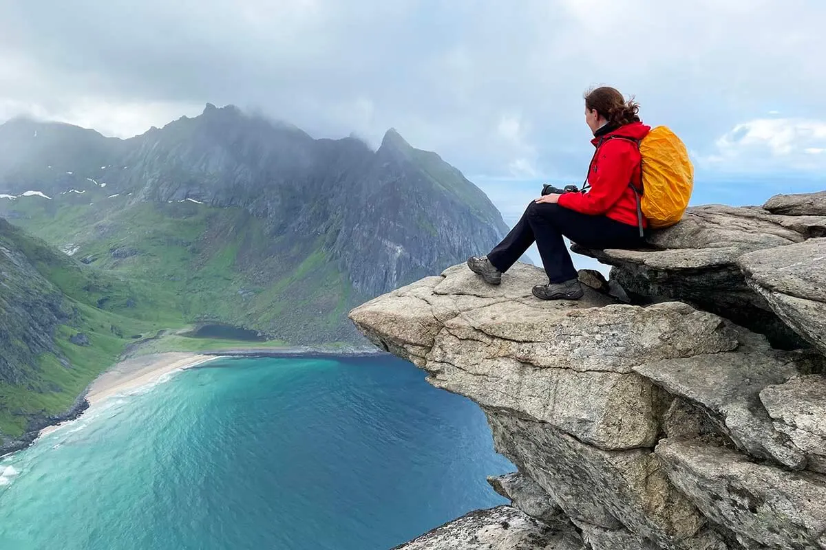 Ryten Kvalvika hike - best things to do in Lofoten