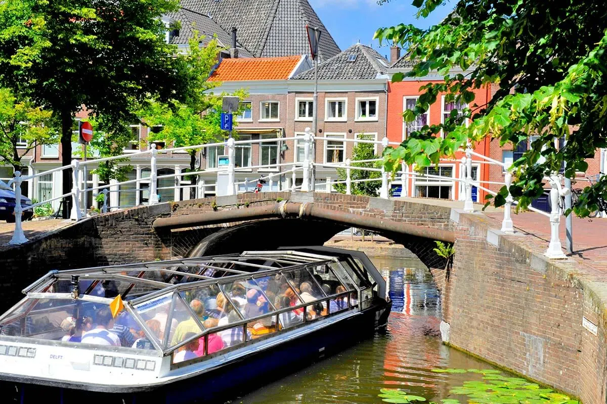 Delft Canal Cruise - best things to do in Delft in the Netherlands