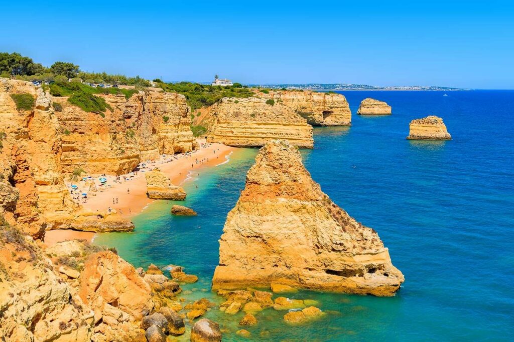 23 Top Places & Best Things to Do in Algarve (+Map & Insider Tips)