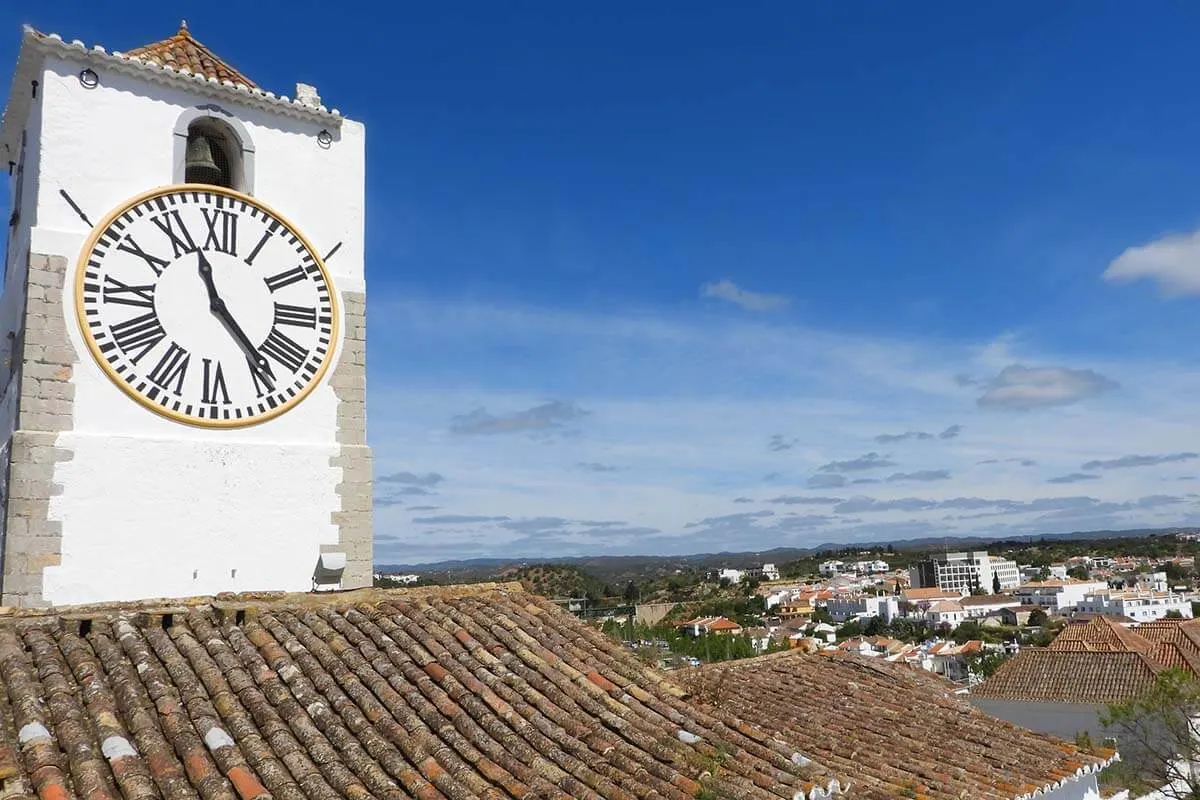 Tavira Clock Tower (Torre do rélogio, Igreja de Santa Maria do Castelo)