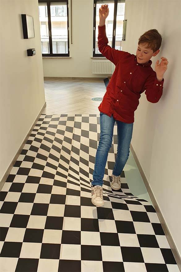 illusion Antwerpen - fun interactive museum to visit in Antwerp with kids and teens