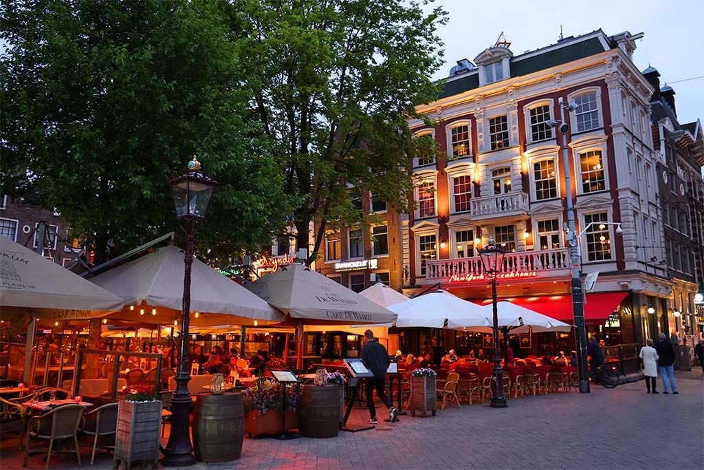 Restaurants on Leidseplein in Amsterdam in the evening in June