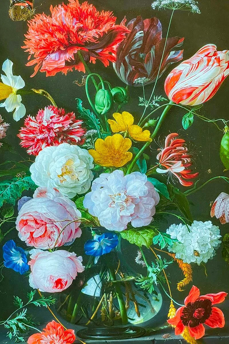Naturaleza muerta con flores en un jarrón de cristal, pintura de Jan Davidsz de Heem en el Rijksmuseum de Ámsterdam