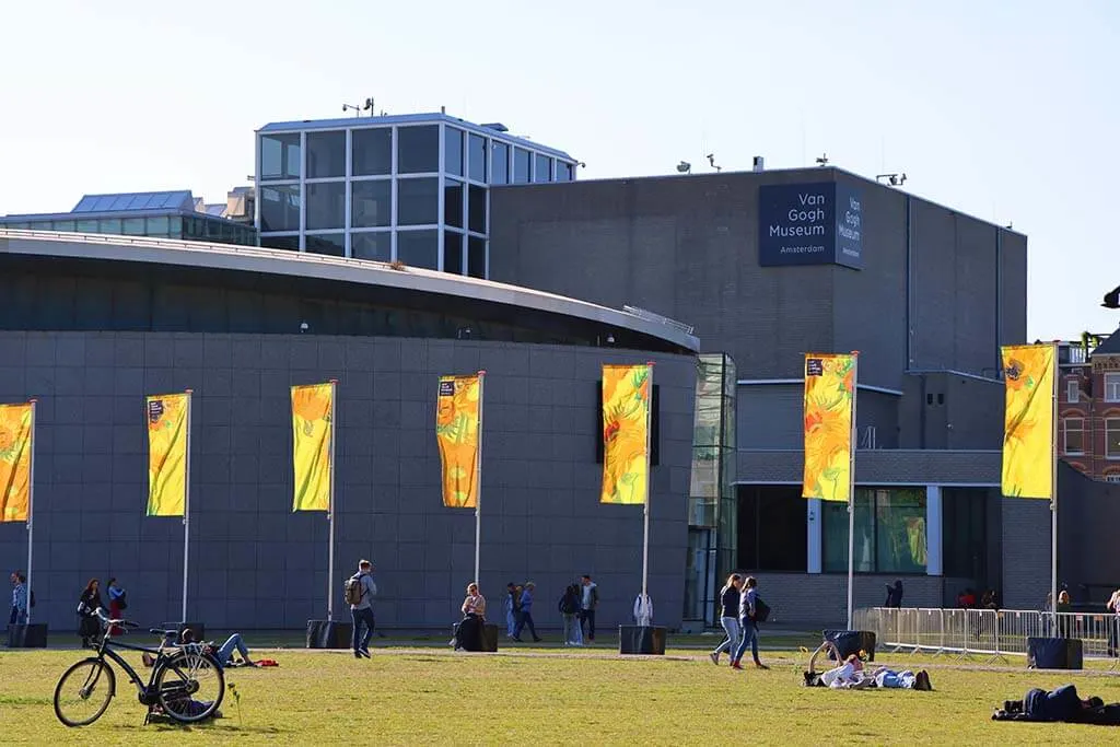 Visiting van best sale gogh museum