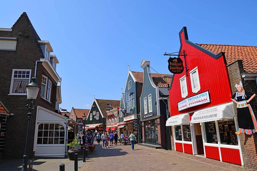 Volendam - the most popular place to visit on Dutch countryside tours