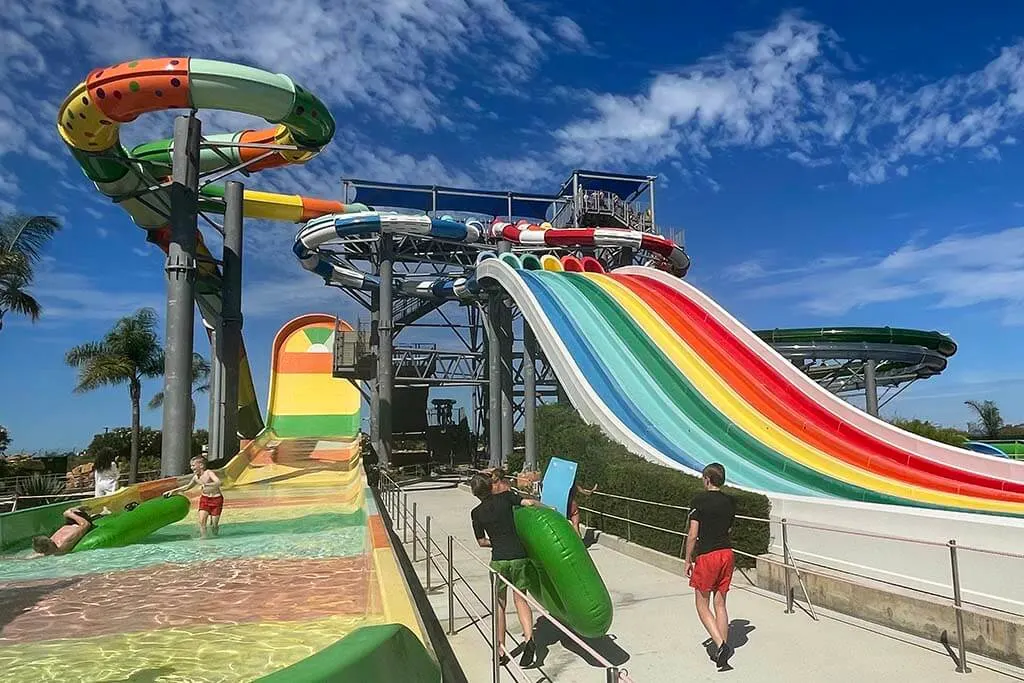 Kids wearing UV shirts at Slide & Splash water park in Algarve