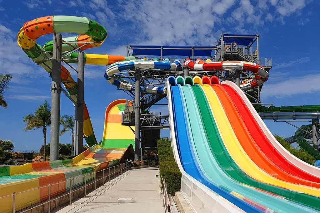 Big Fall, Boomerang, and Race water attractions at Slide & Splash Algarve