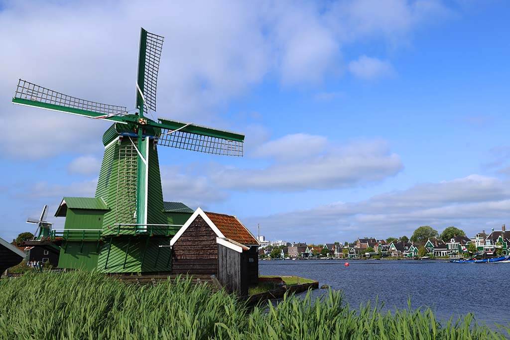 Zaanse Schans windmills - Amsterdam 3 days itinerary