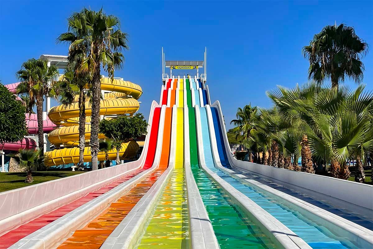 Best Water Parks in Algarve (+Map & How to Visit from Albufeira, Lagos, etc.)