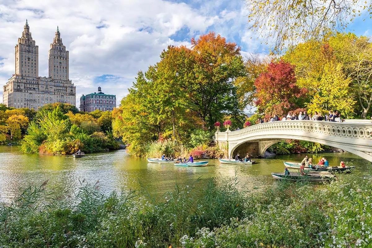 New York Central Park Bow Bridge famous view