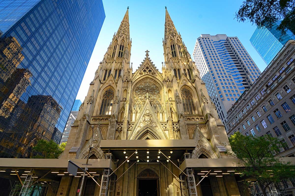 St Patrick's Cathedral on 5th Avenue in New York