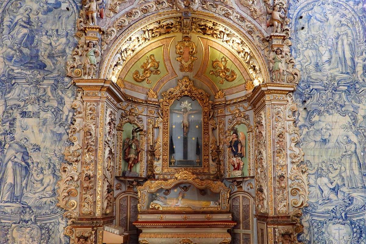Igreja de Sao Pedro in Faro Portugal