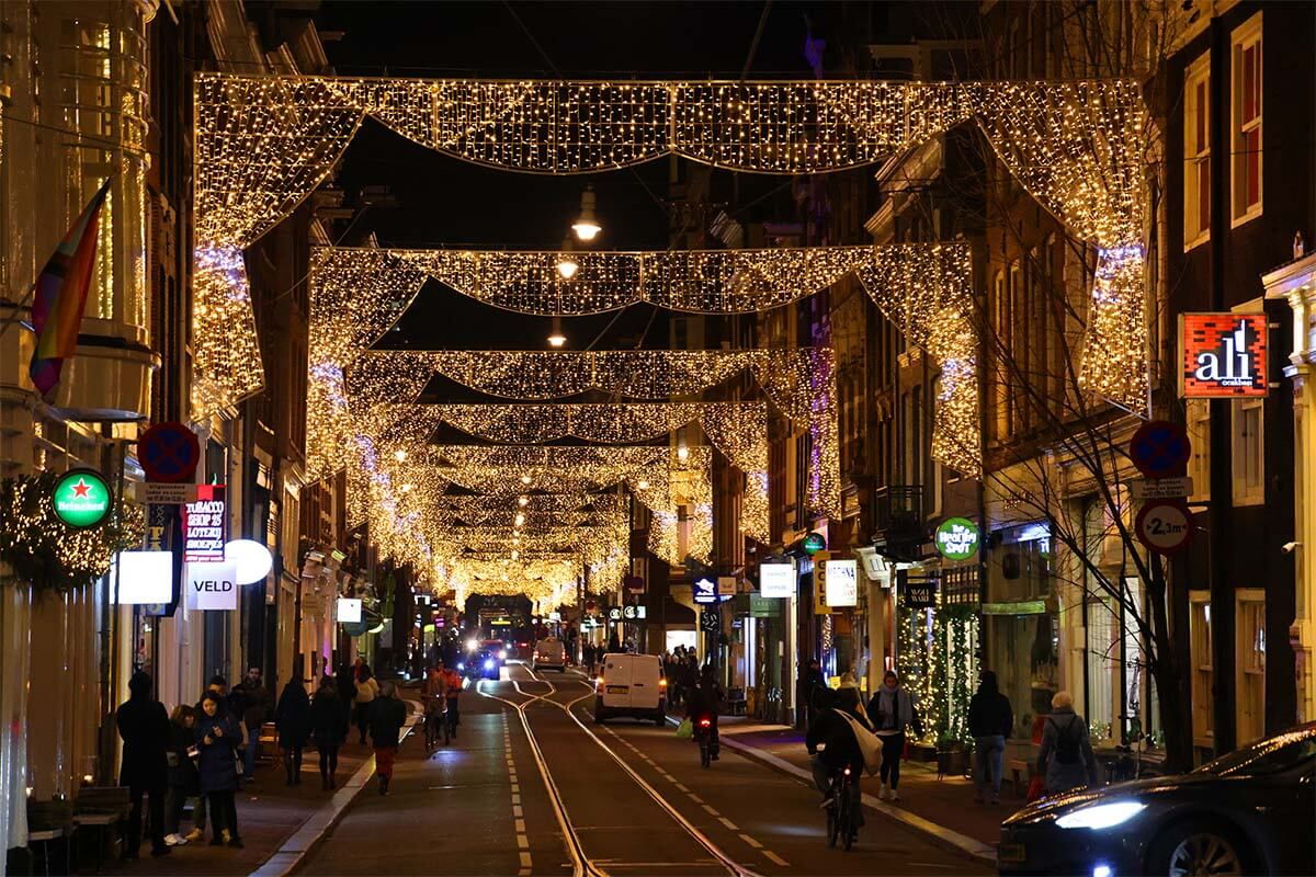Amsterdam Christmas lights - shopping street decorations
