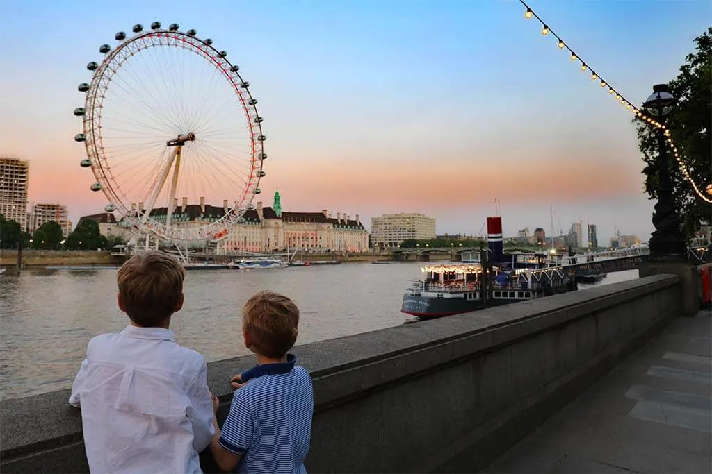 Cheap and free things to do in London with children - family travel guide