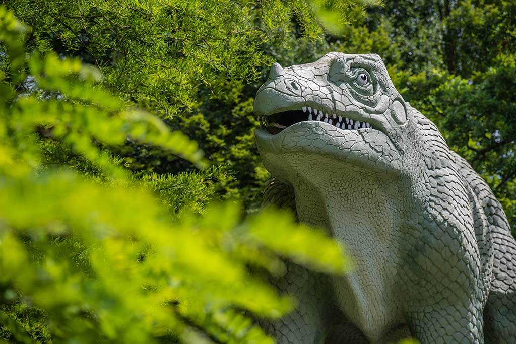 Crystal Palace Park dinosaurs - best free things to do with kids in London