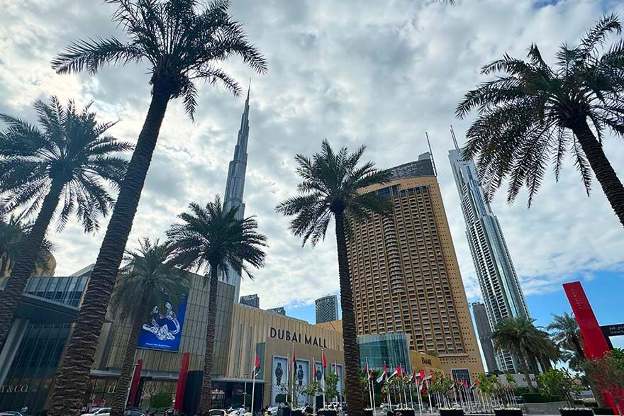 Dubai Mall and Burj Khalifa - Dubai stopover