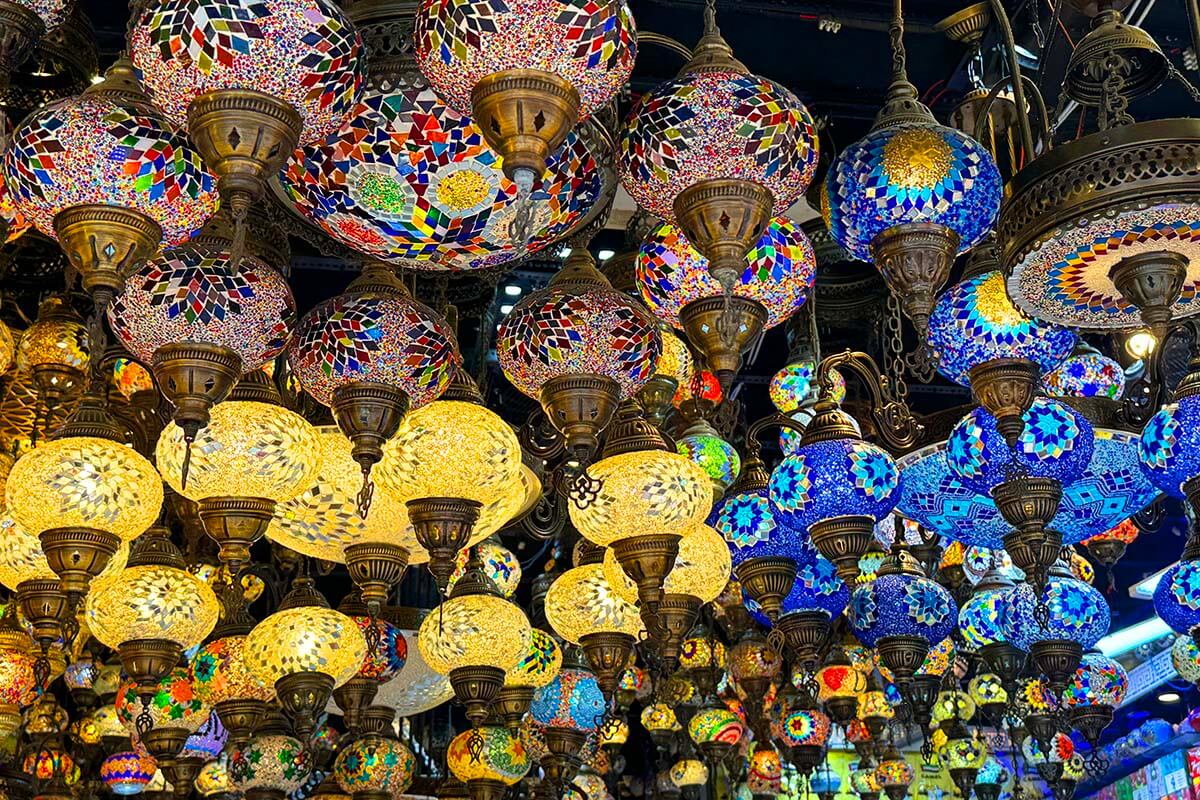 Traditional Arabic lamps in Dubai UAE
