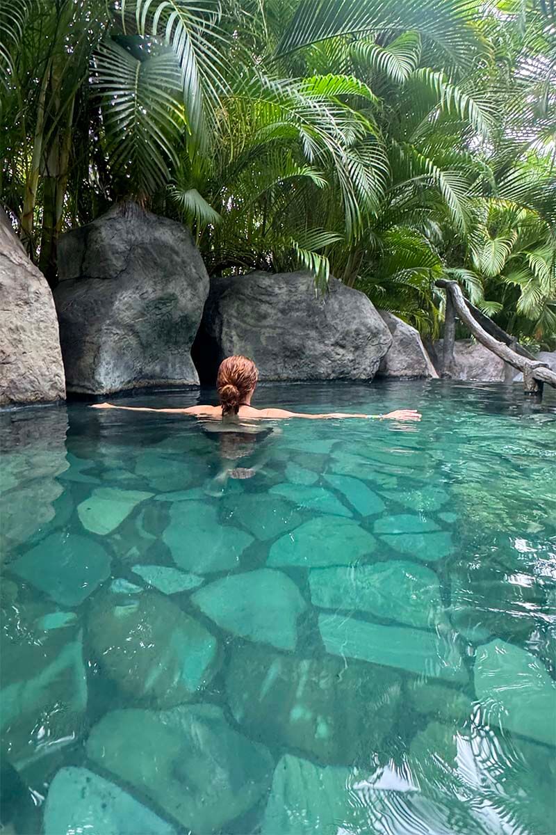 La Fortuna hot springs - must do in Costa Rica