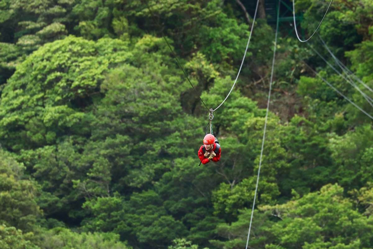 Zipline canopy tours - must do in Monteverde Costa Rica