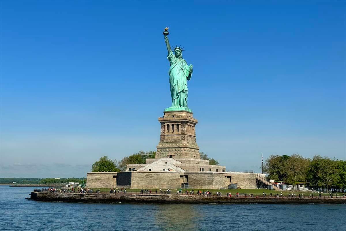 How to Visit the Statue of Liberty from New York: 11 Essential Tips