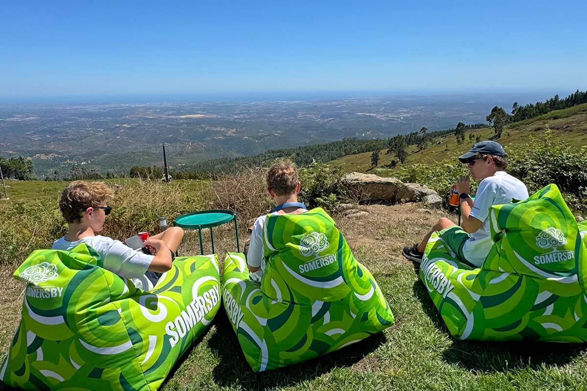 Drinks with a view at Alecrim Food Truck, Mount Foia, Algarve