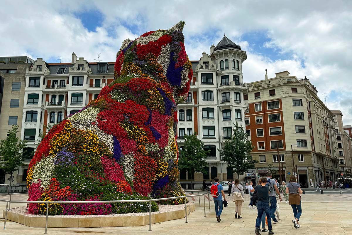 Puppy sculpture in Bilbao Spain