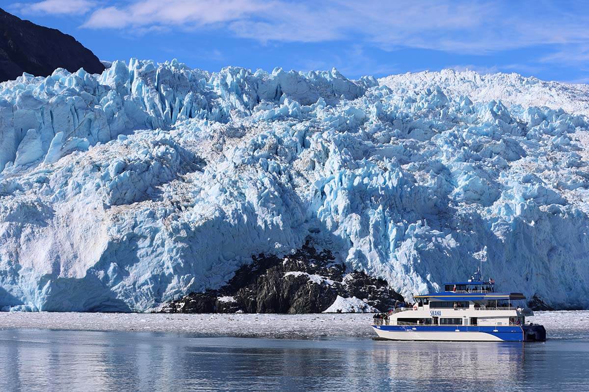 Kenai Fjords boat tour at Aialik Glacier