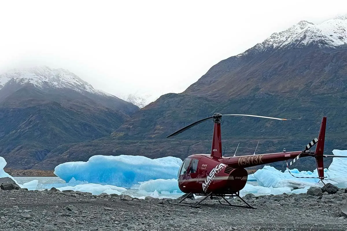 Helicopter landing at Inner Lake George - Knik Glacier tour Alaska