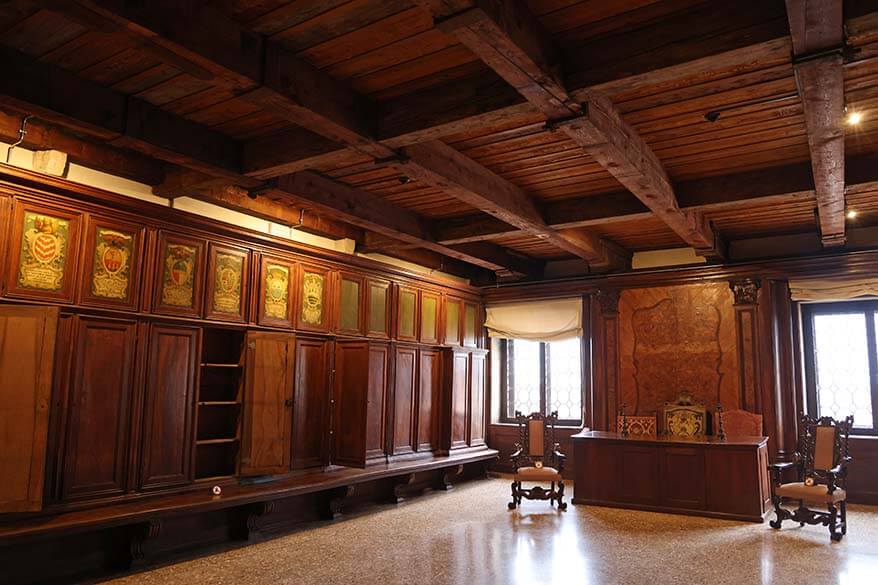 Doge's Palace secret itineraries tour - archives room