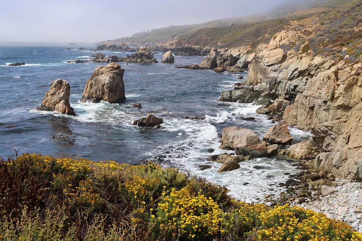 Coastline on the Big Sur scenic road in California