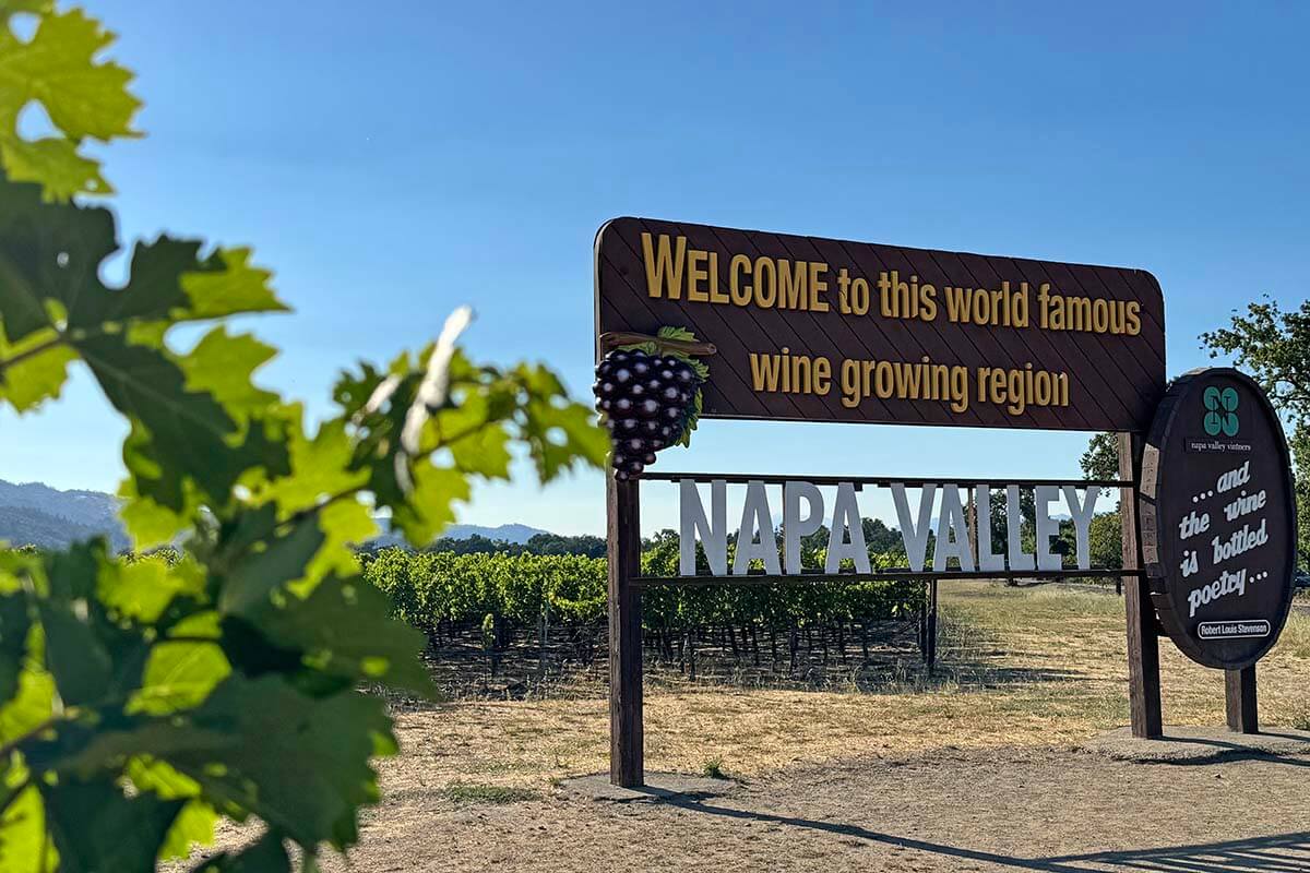 Napa Valley welcome sign - California road trip