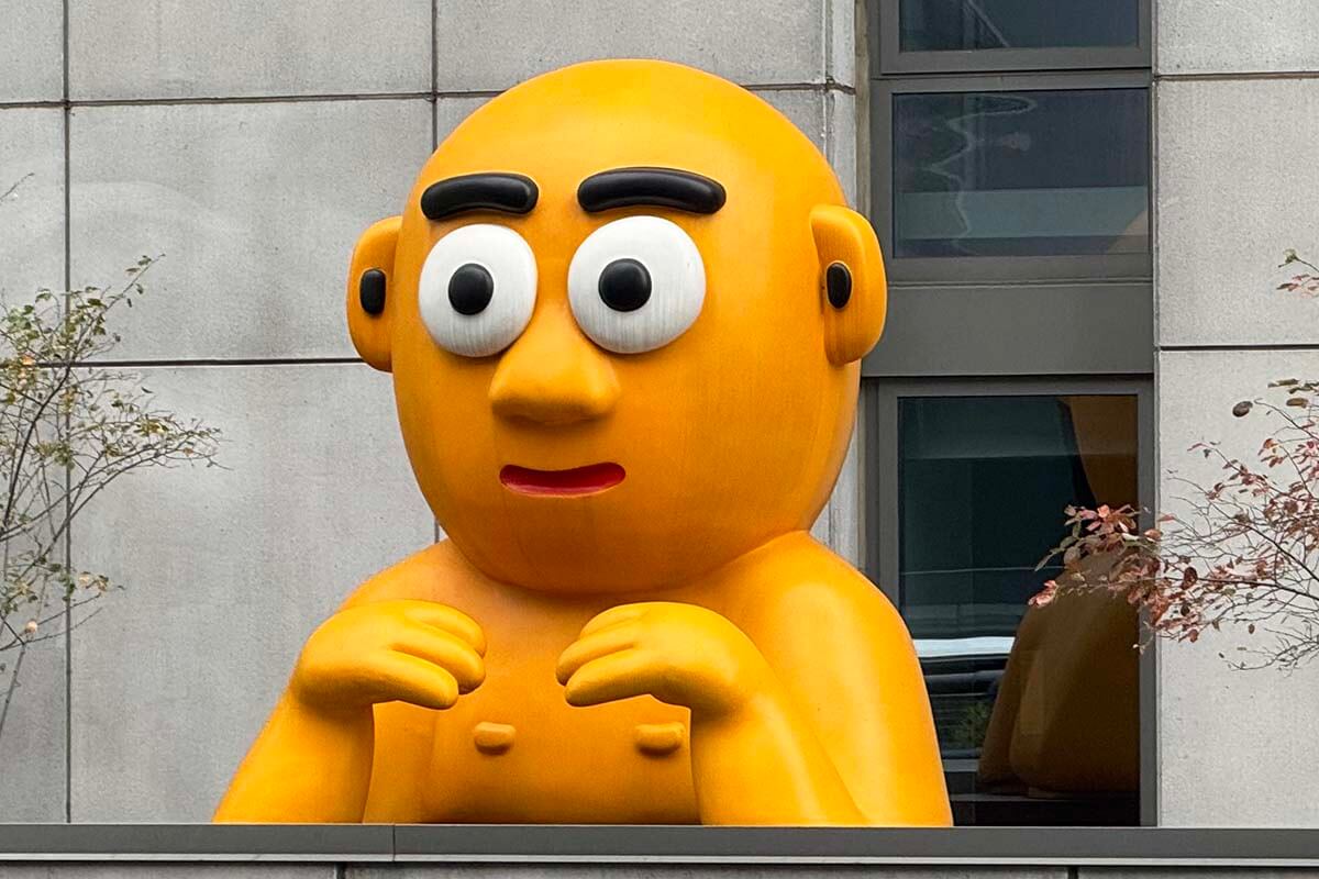 Fun sculpture on the High Line in New York