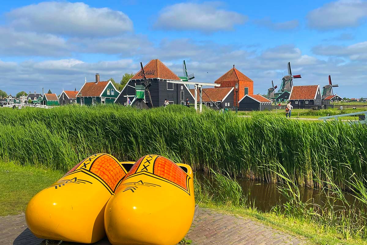 Travel guide to the Netherlands