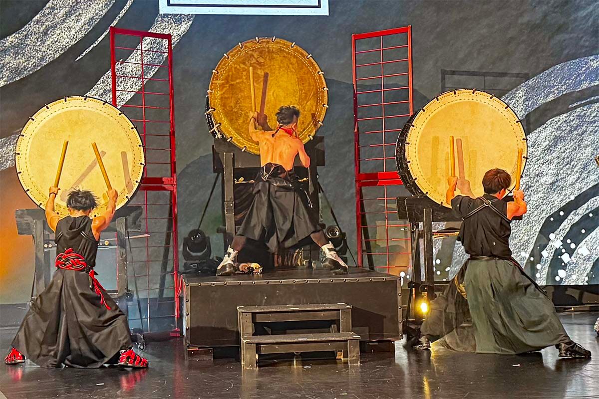 UTAGE Japanese Taiko Live Show in Osaka - top things to do in Japan with teenagers