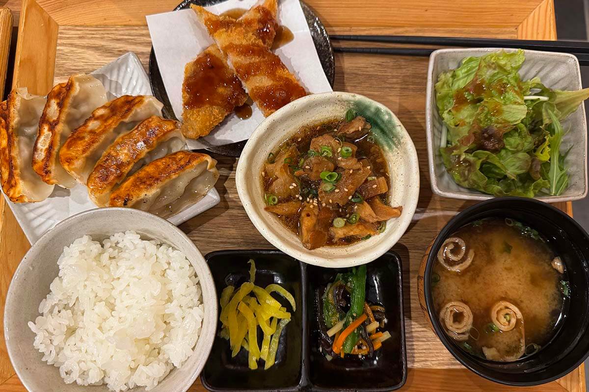 Gyoza dumplings set meal on our food tour in Kyoto